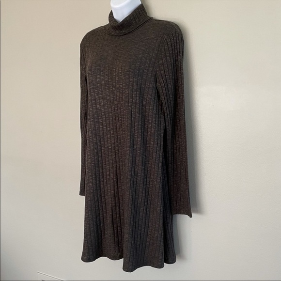 Jasper Poor Boy Rib 3/4 Sleeve Mock Neck Dress in Galvanized NWOT - Picture 5 of 9